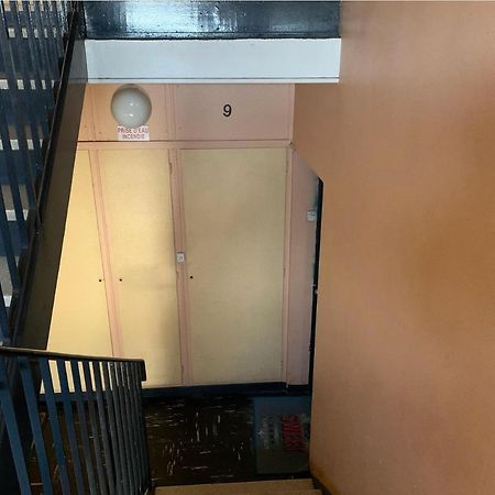 Une Chambre Simple Confortable Avec Acces Direct Aeroport D'Orly Eksteriør billede
