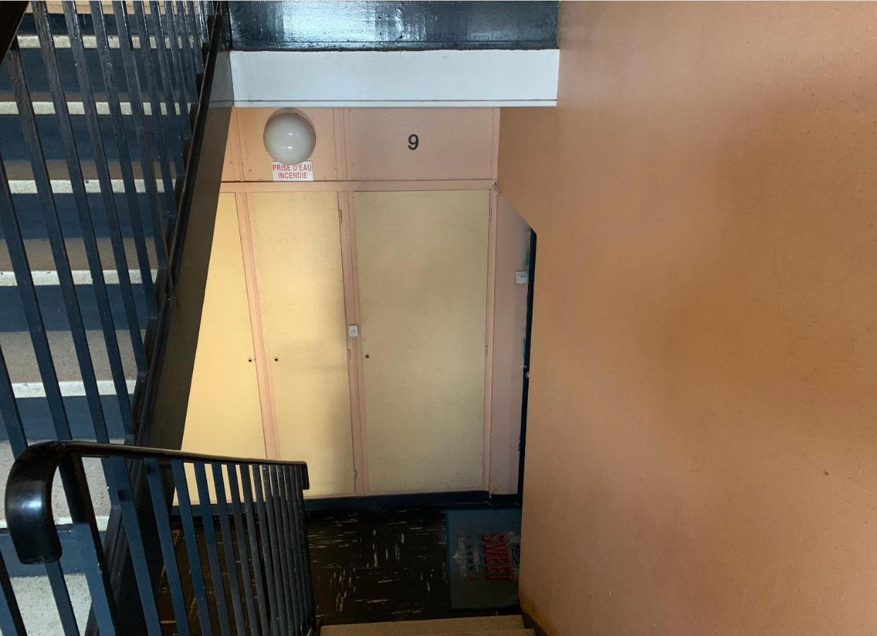 Une Chambre Simple Confortable Avec Acces Direct Aeroport D'Orly Eksteriør billede